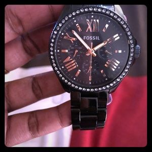 (FIRM) Black Fossil Women’s Watch